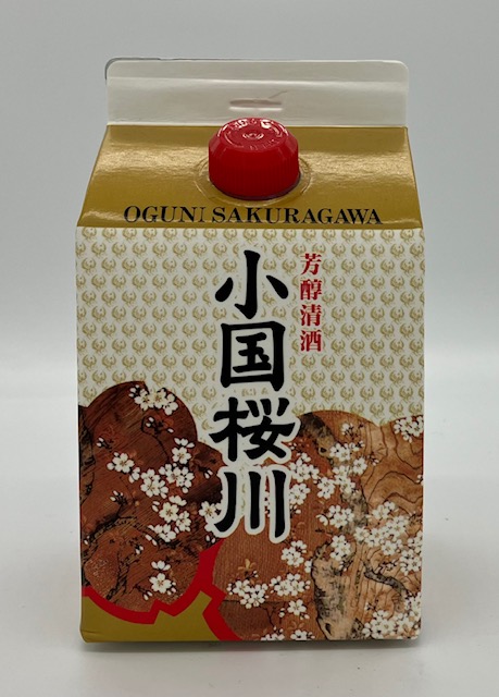 1ケース(16パック)　小国桜川 精撰 700ml